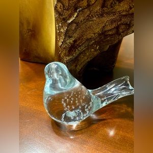 Vintage Art Glass Bird hand blown peep Clear polished bottom with Bubbles inside